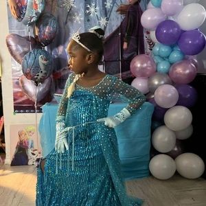 Meet your Posher, Suzie